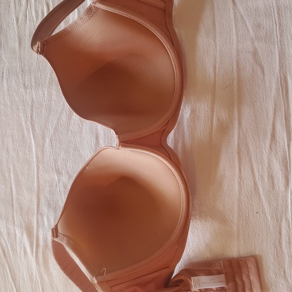 Adrienne Vittadini Seamless Nude Sz.‎ 42D Bra - Picture 3 of 4